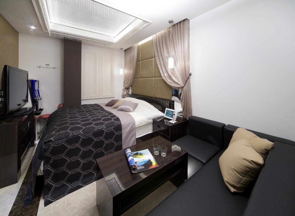 Jewel Hotel Luxury Modern (Adults Only) Miyoshi  Екстериор снимка